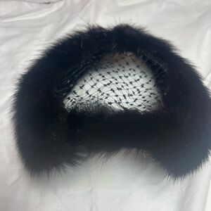 Vintage Strawbridge & Clothier Antique Fur Hat Collection Box 13 Mid-Century Hat